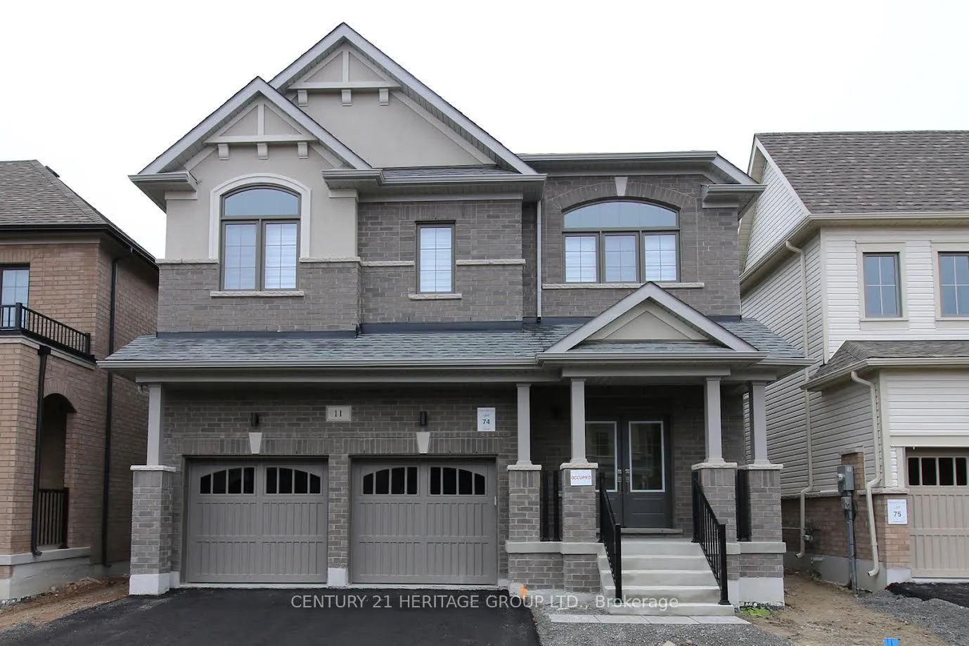 Photo 1 of 11 Stennett Drive, Georgina, Keswick North — HOMEH