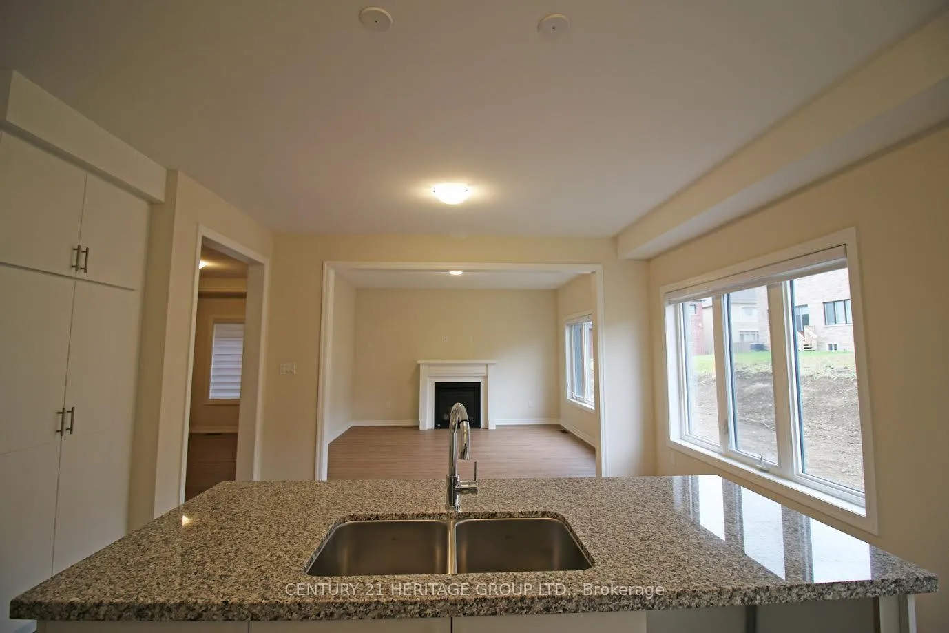 Photo 13 of 11 Stennett Drive, Georgina, Keswick North — HOMEH
