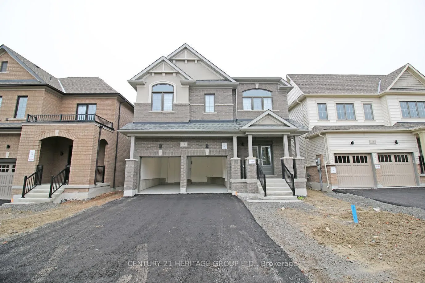 Photo 29 of 11 Stennett Drive, Georgina, Keswick North — HOMEH