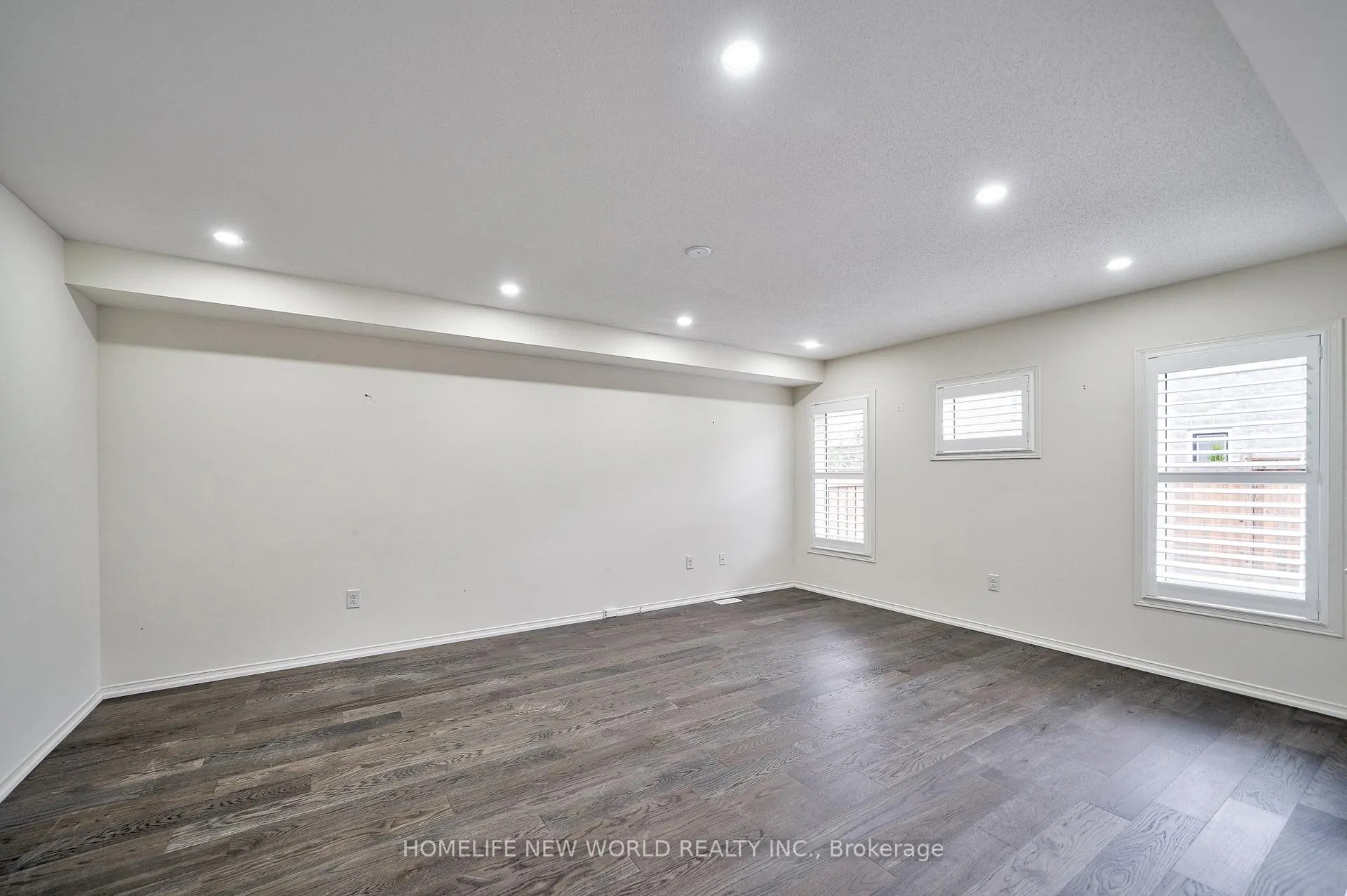 Photo 18 of 22 Dewsnap Road, Ajax, Central East — HOMEH