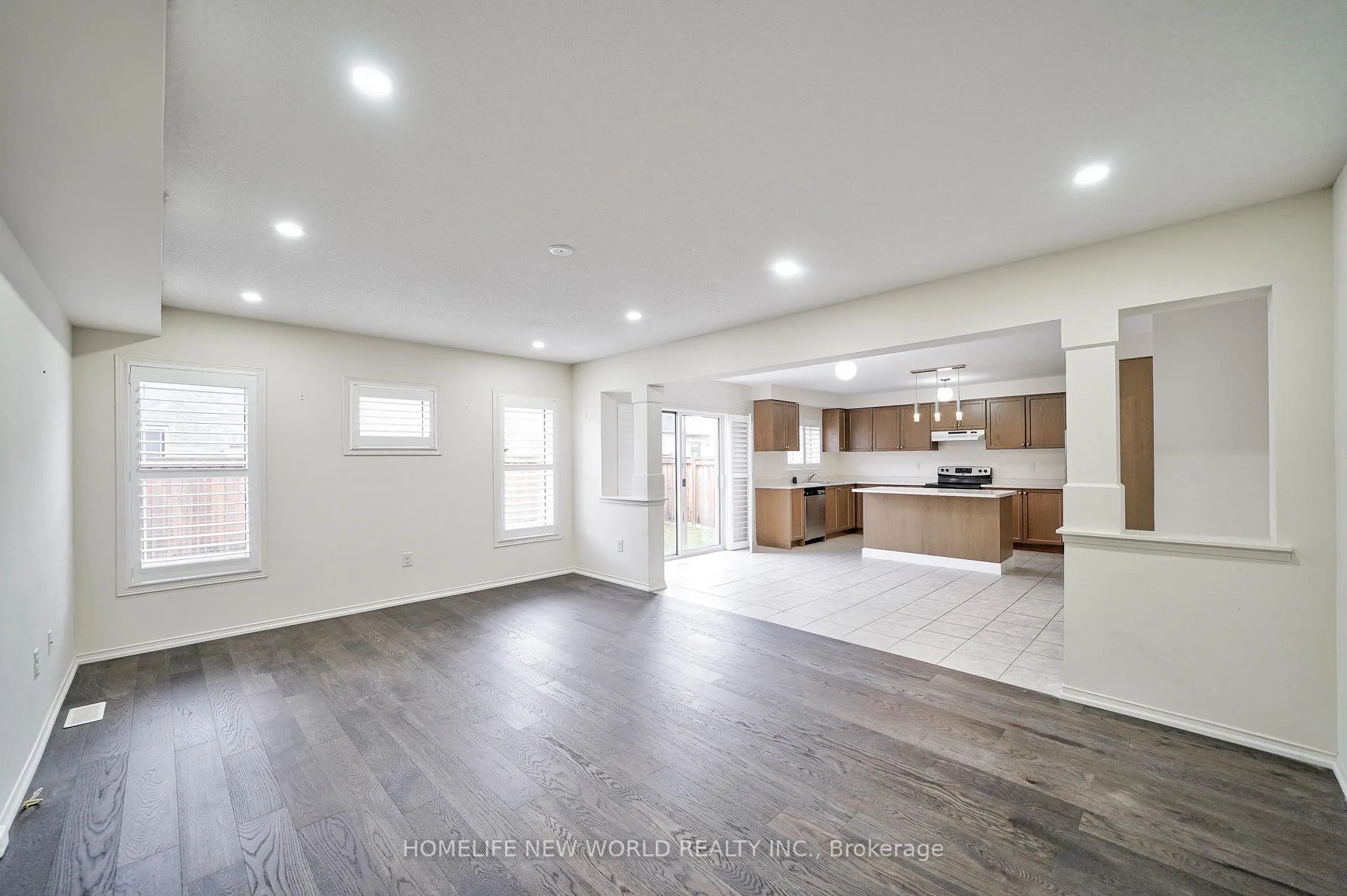 Photo 19 of 22 Dewsnap Road, Ajax, Central East — HOMEH