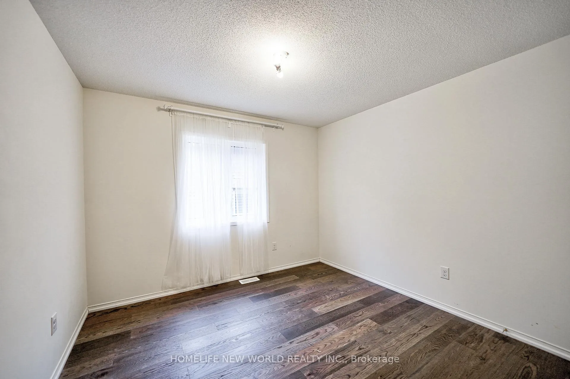 Photo 25 of 22 Dewsnap Road, Ajax, Central East — HOMEH