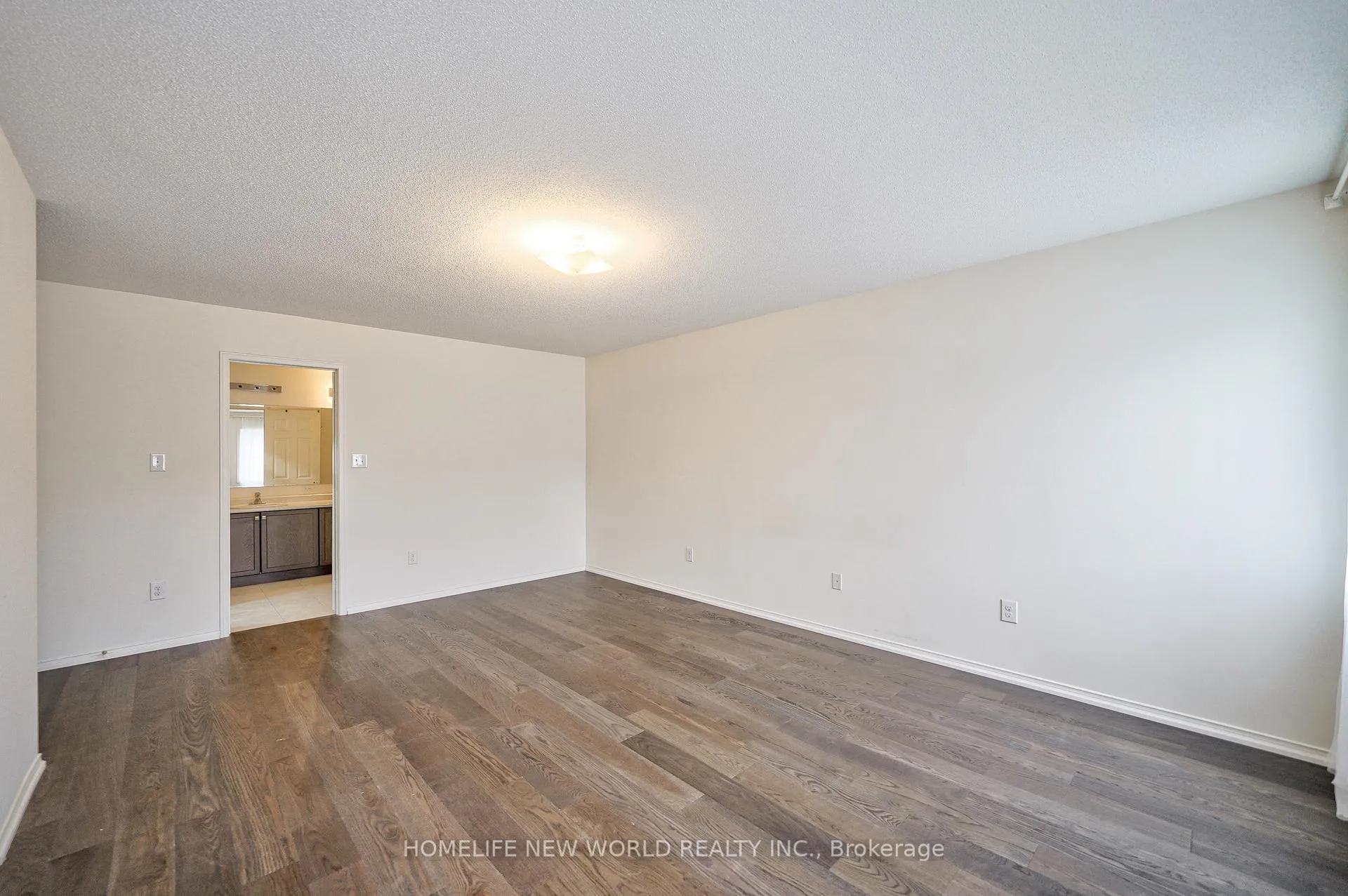 Photo 32 of 22 Dewsnap Road, Ajax, Central East — HOMEH