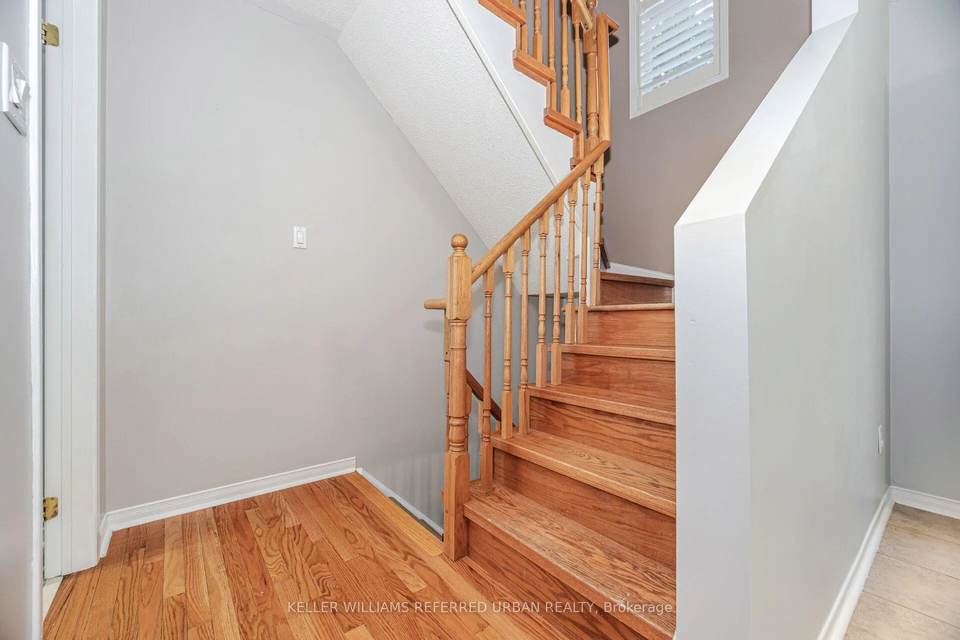 Photo 16 of Unit 10, 8305 Mclaughlin Road S, Brampton, Fletcher's West — HOMEH