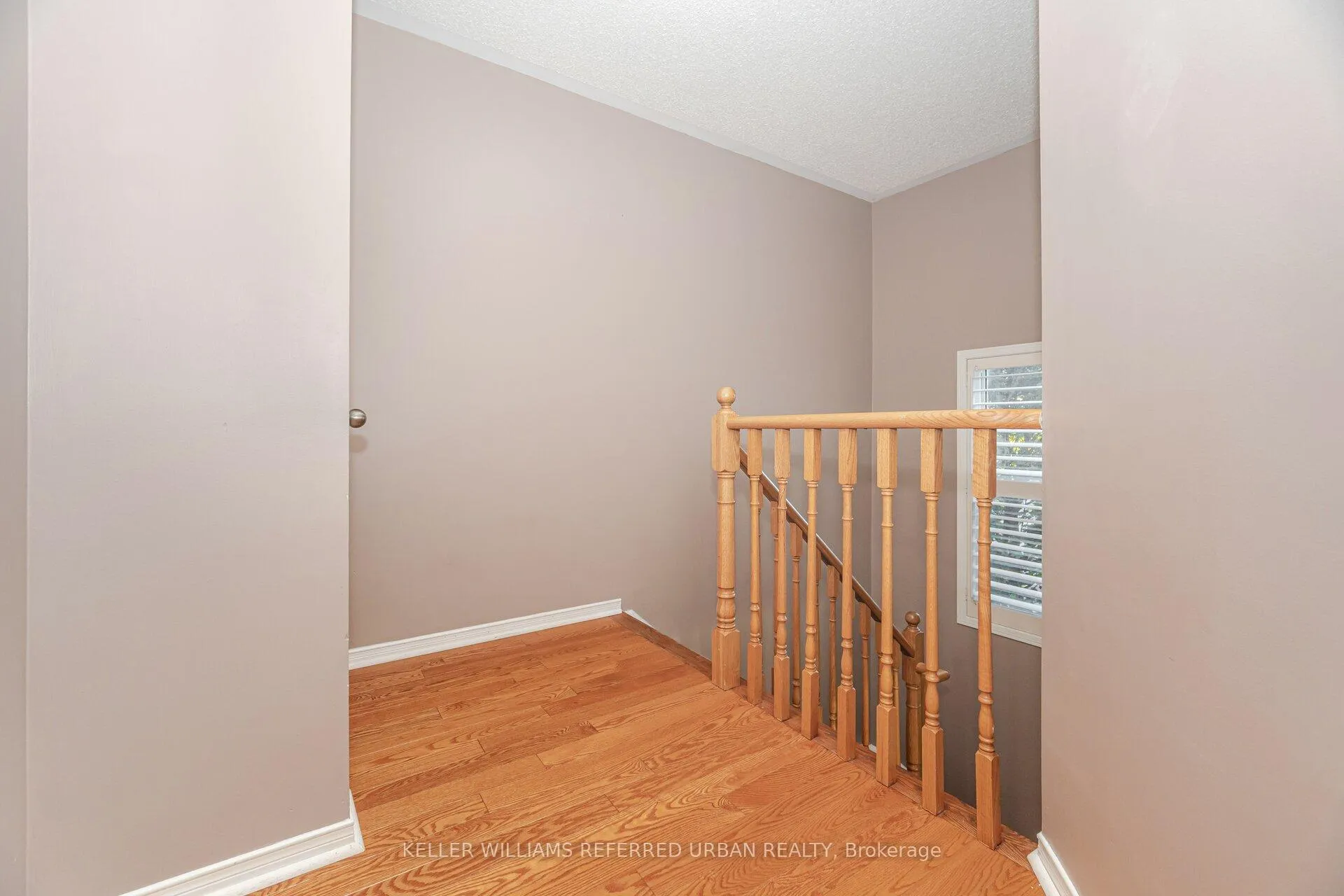 Photo 17 of Unit 10, 8305 Mclaughlin Road S, Brampton, Fletcher's West — HOMEH