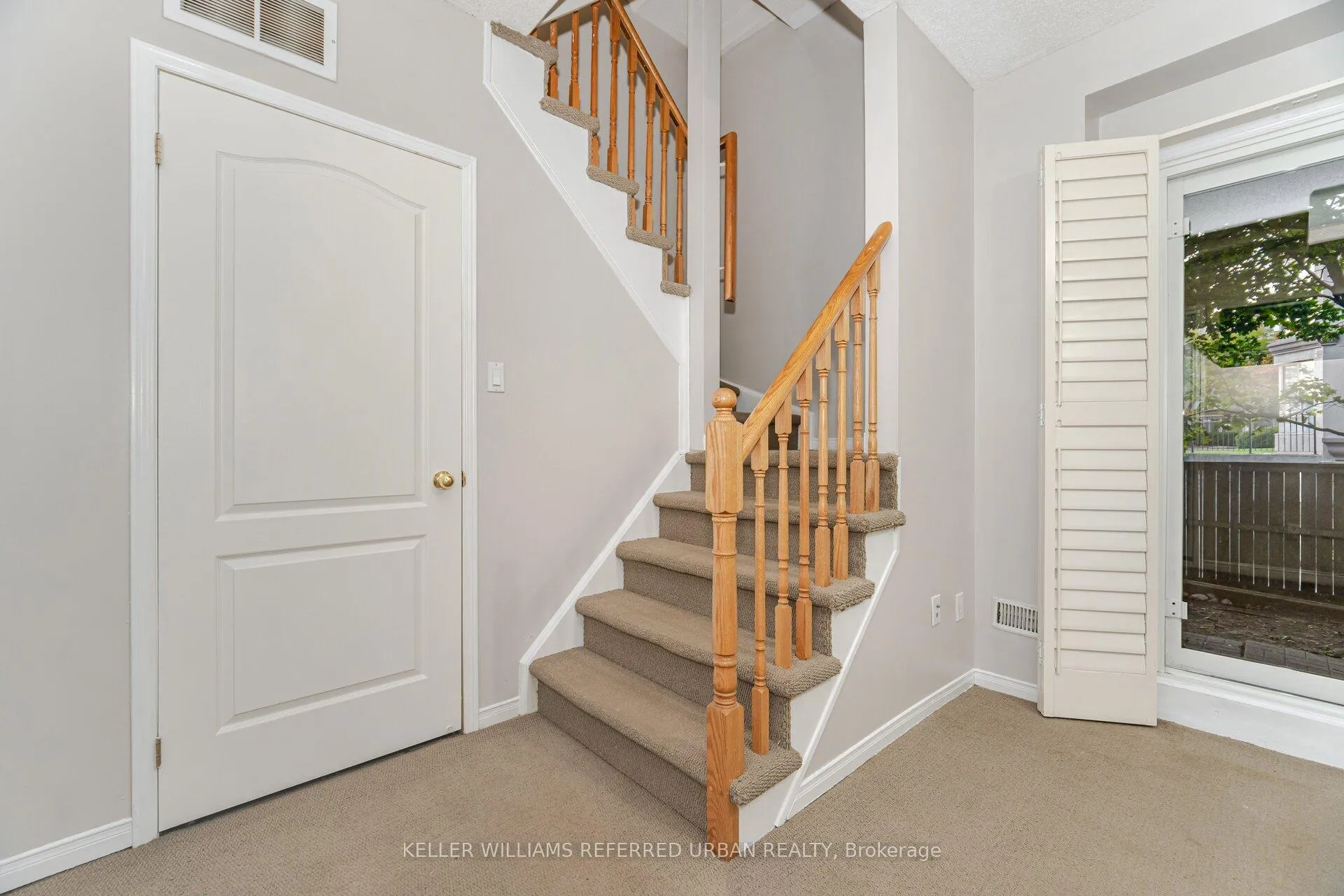 Photo 28 of Unit 10, 8305 Mclaughlin Road S, Brampton, Fletcher's West — HOMEH