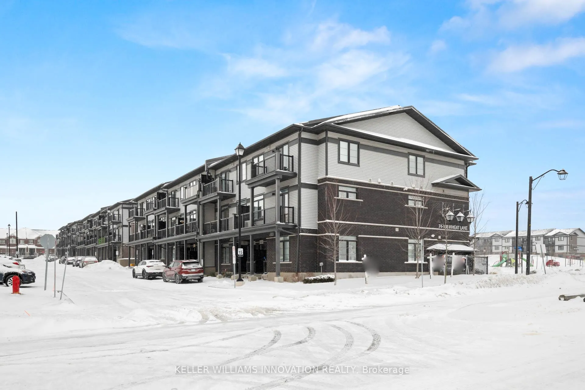 Photo 4 of 90 Wheat Lane, Kitchener — HOMEH