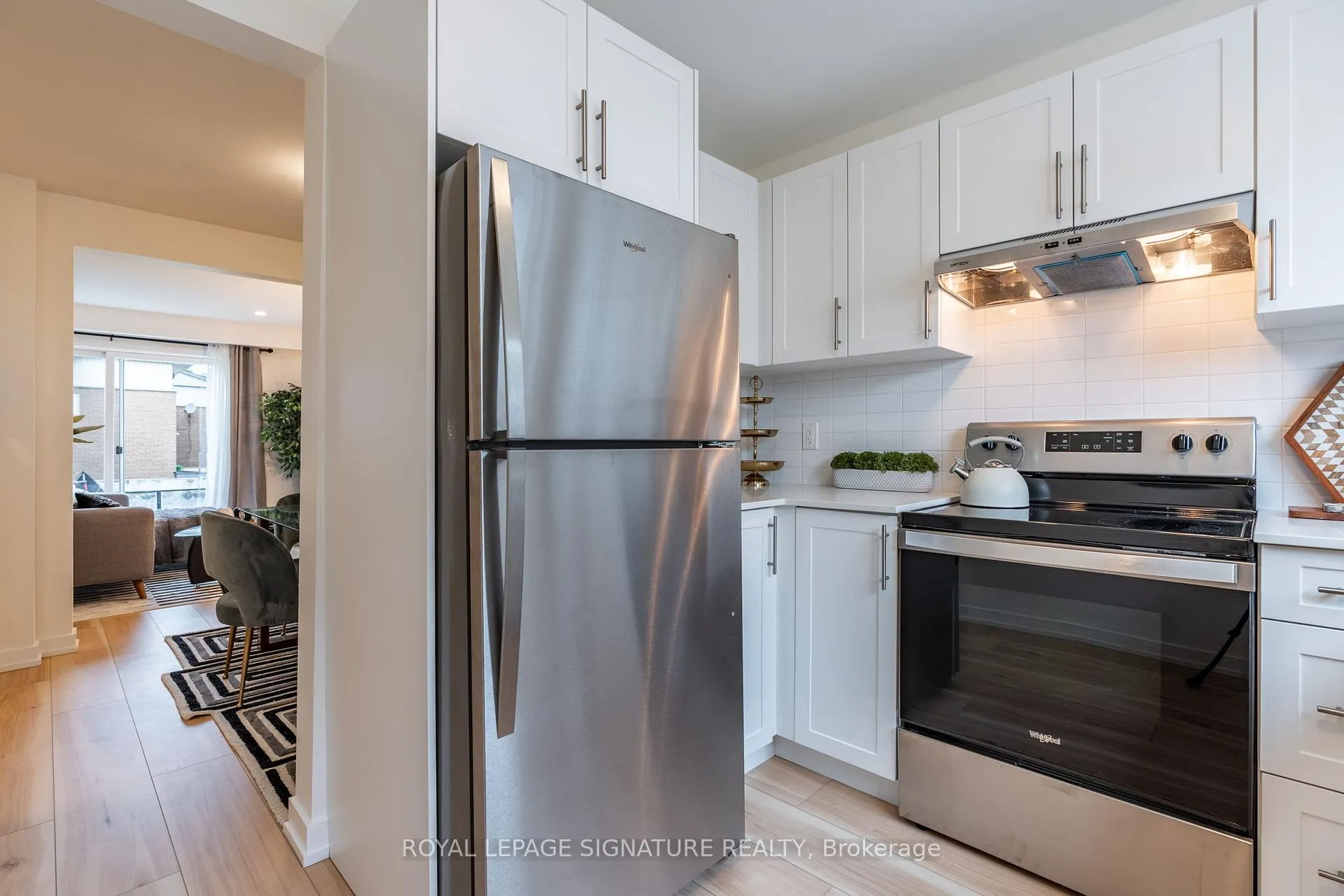 Photo 12 of 63 Woodman Drive N, Hamilton, Kentley — HOMEH