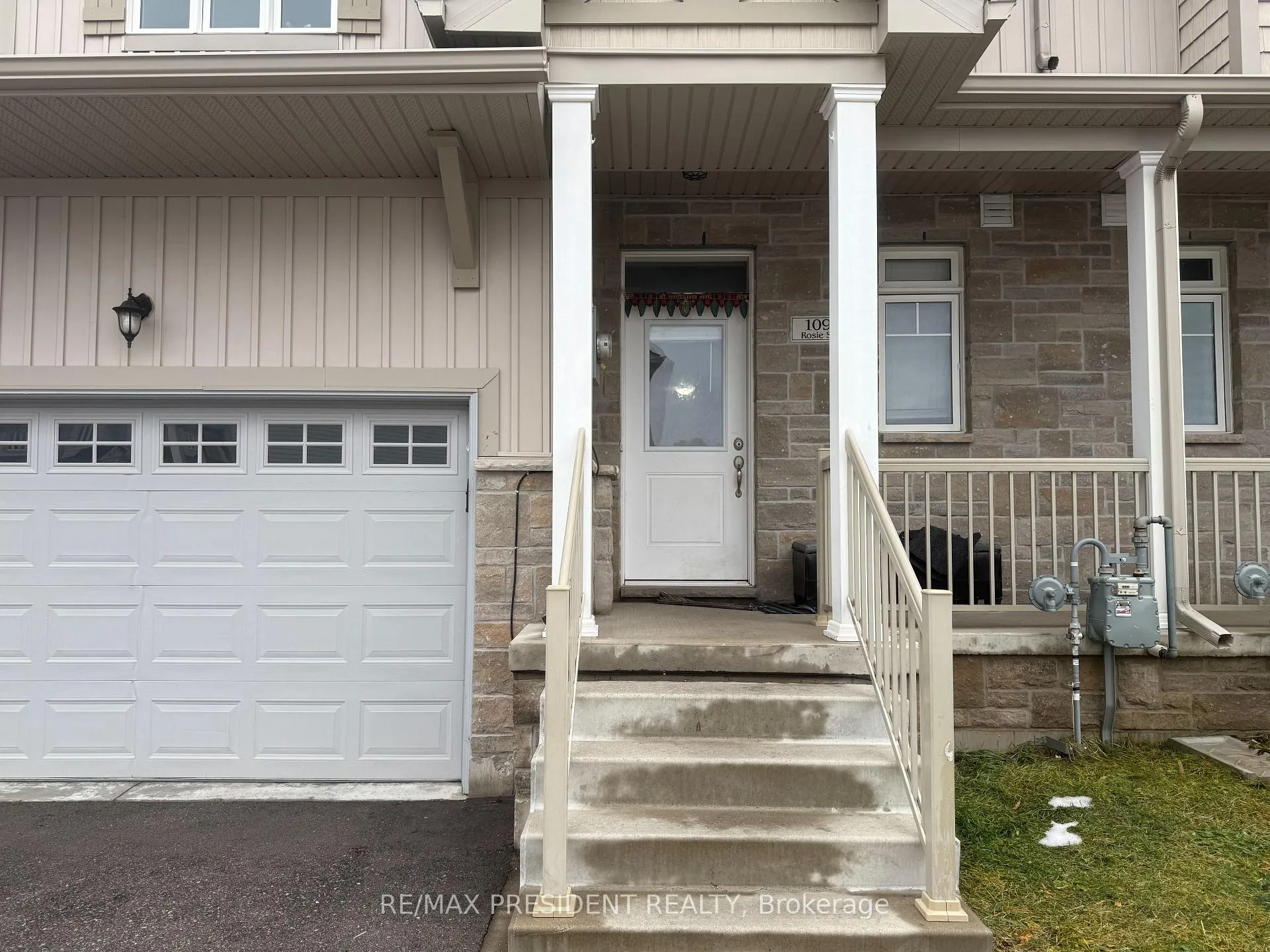 Photo 3 of 109 Rosie St, Blue Mountains — HOMEH