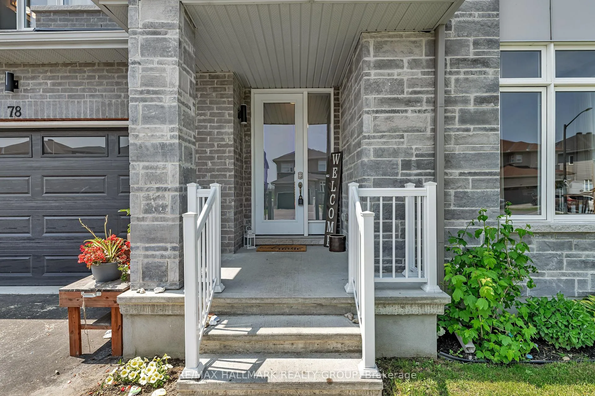 Photo 4 of 78 Dunlop Road, Carleton Place — HOMEH