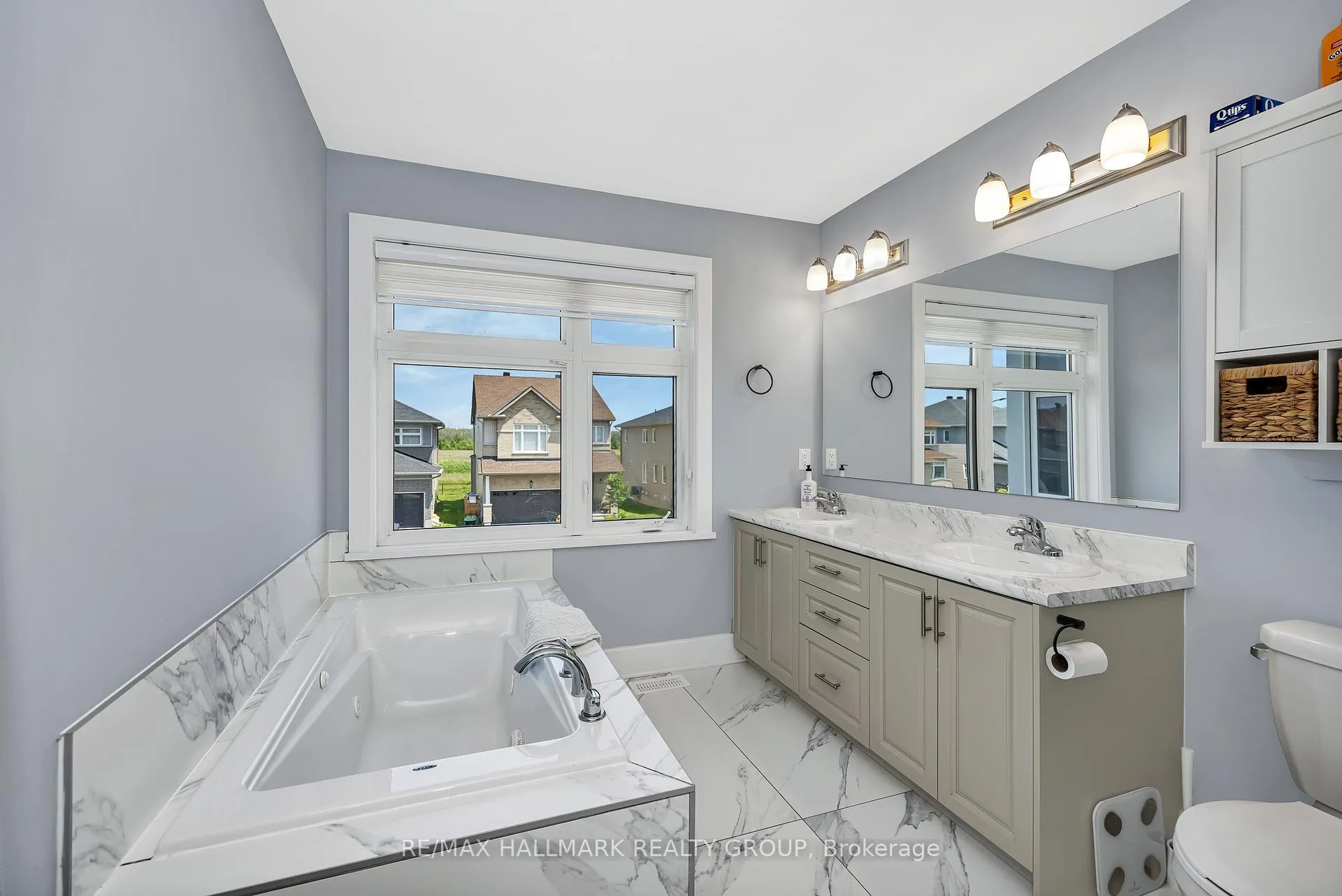 Photo 32 of 78 Dunlop Road, Carleton Place — HOMEH