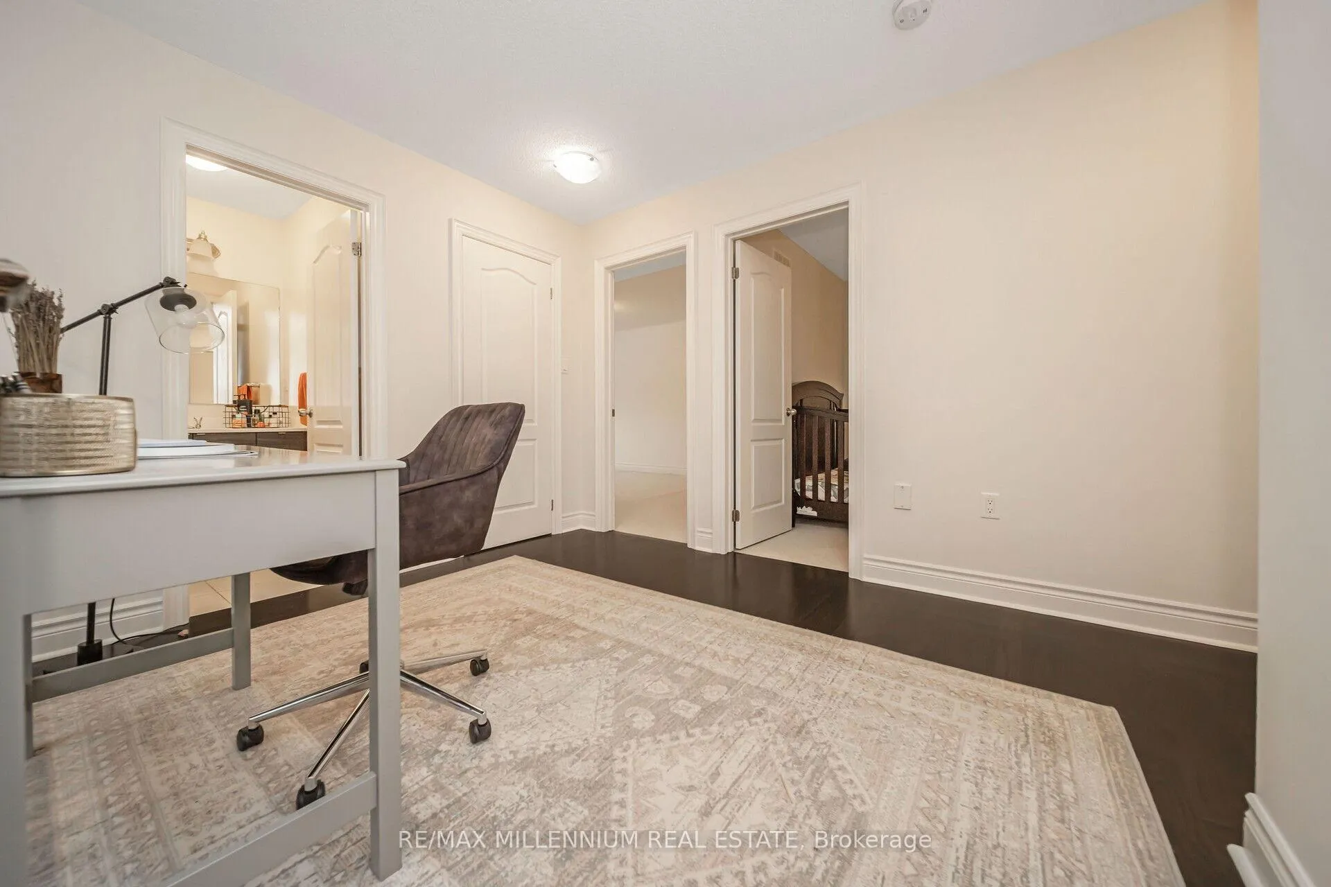 Photo 23 of 36 Elwin Road, Brampton, Credit Valley — HOMEH