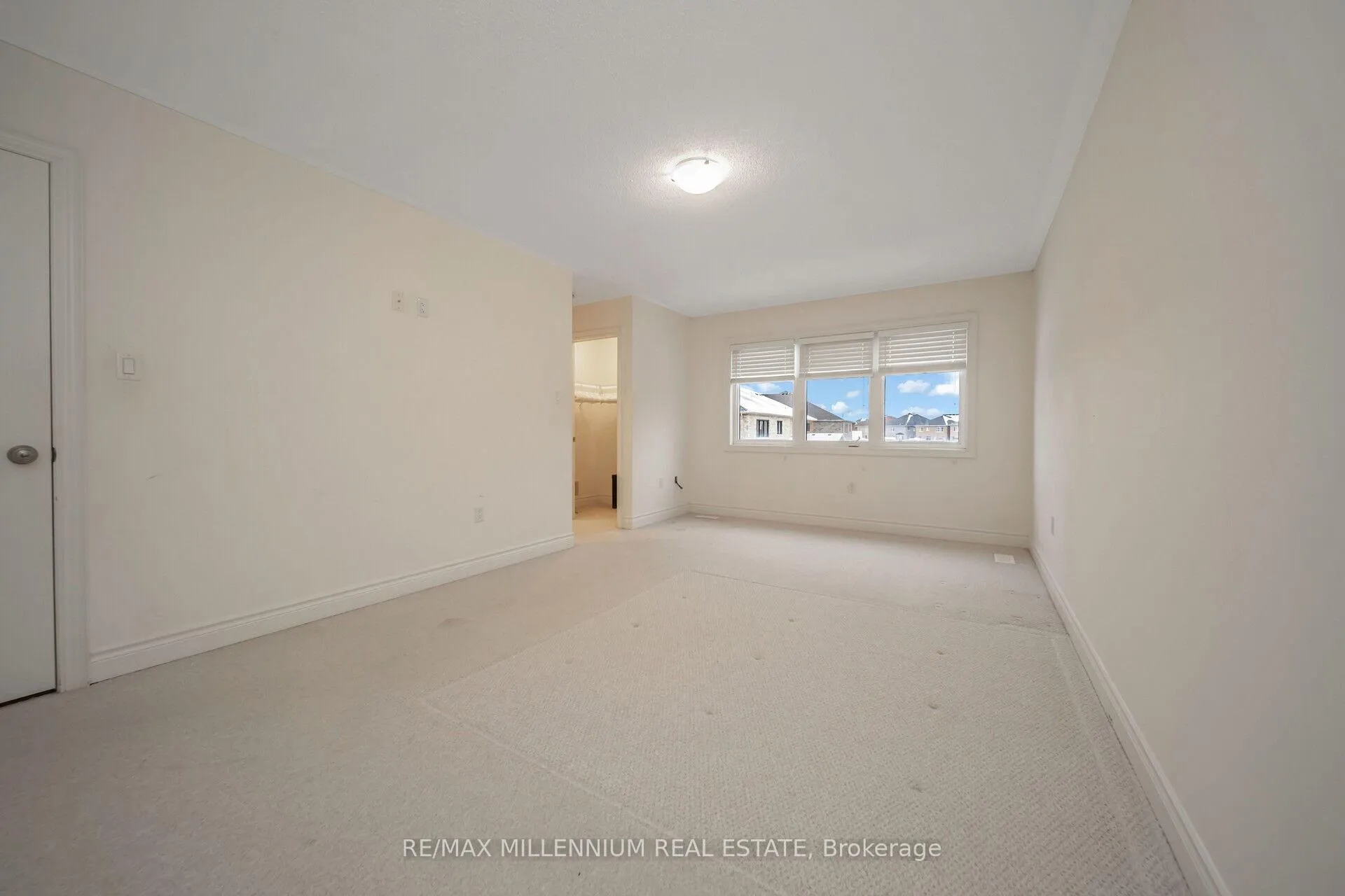 Photo 25 of 36 Elwin Road, Brampton, Credit Valley — HOMEH