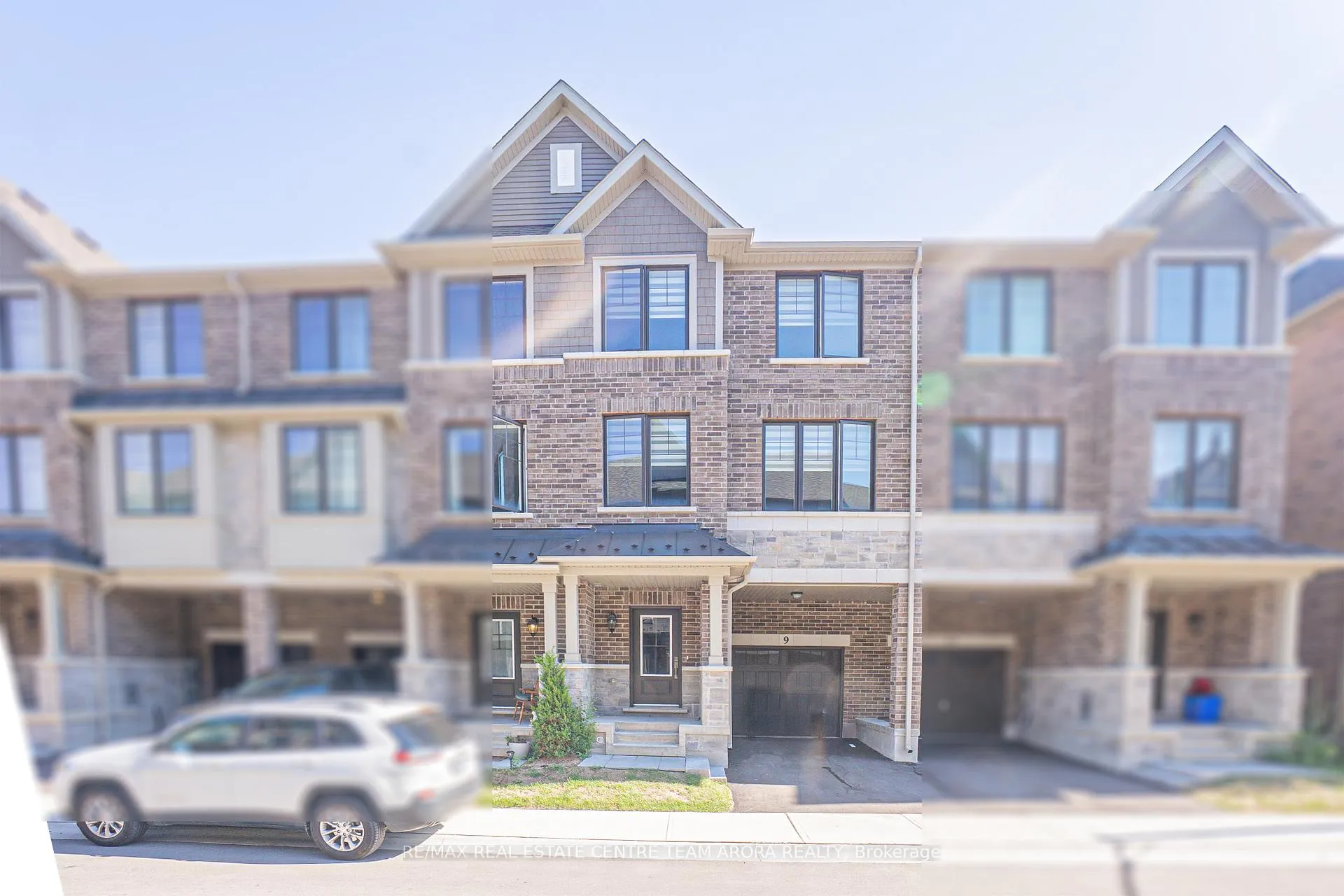 Photo 1 of 9 Folcroft Street, Brampton, Credit Valley — HOMEH