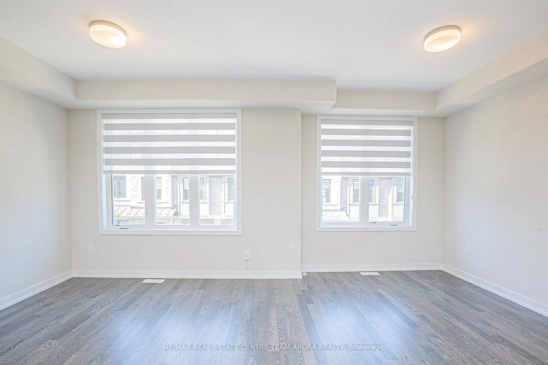 Photo 12 of 9 Folcroft Street, Brampton, Credit Valley — HOMEH