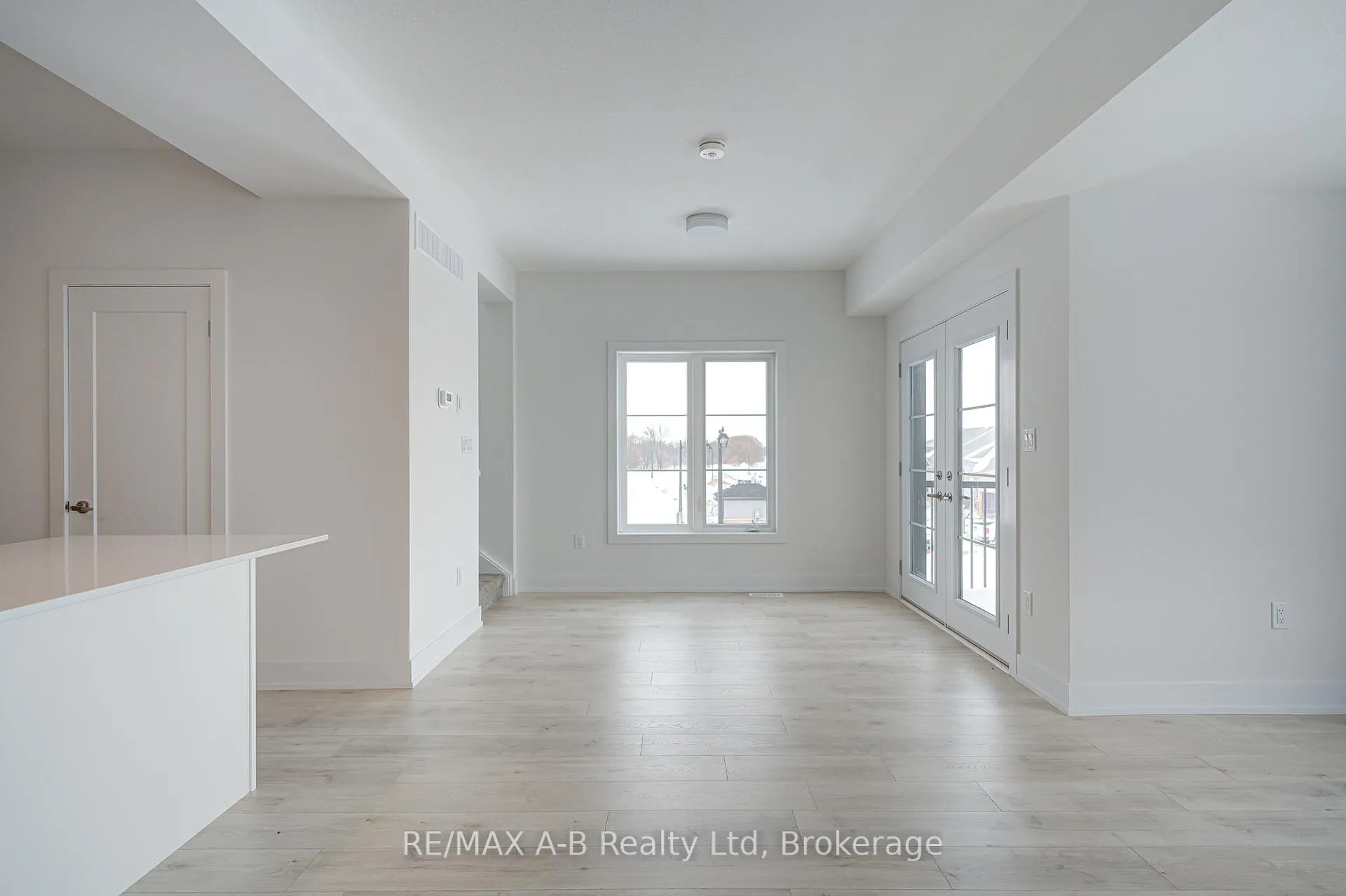 Photo 14 of 79 Cygnet Drive, Stratford — HOMEH