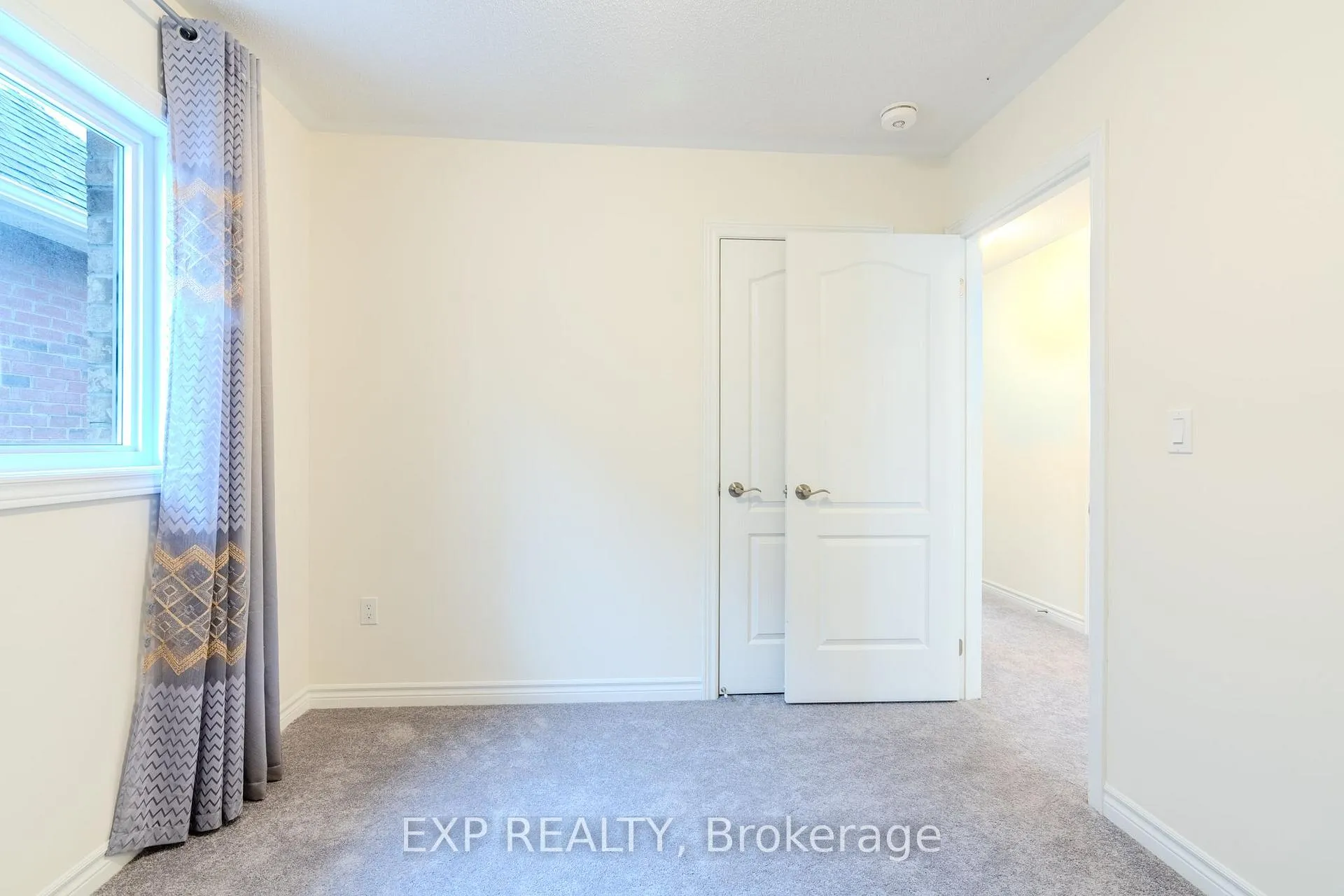 Photo 21 of 139 Robin Trail, Scugog, Port Perry — HOMEH