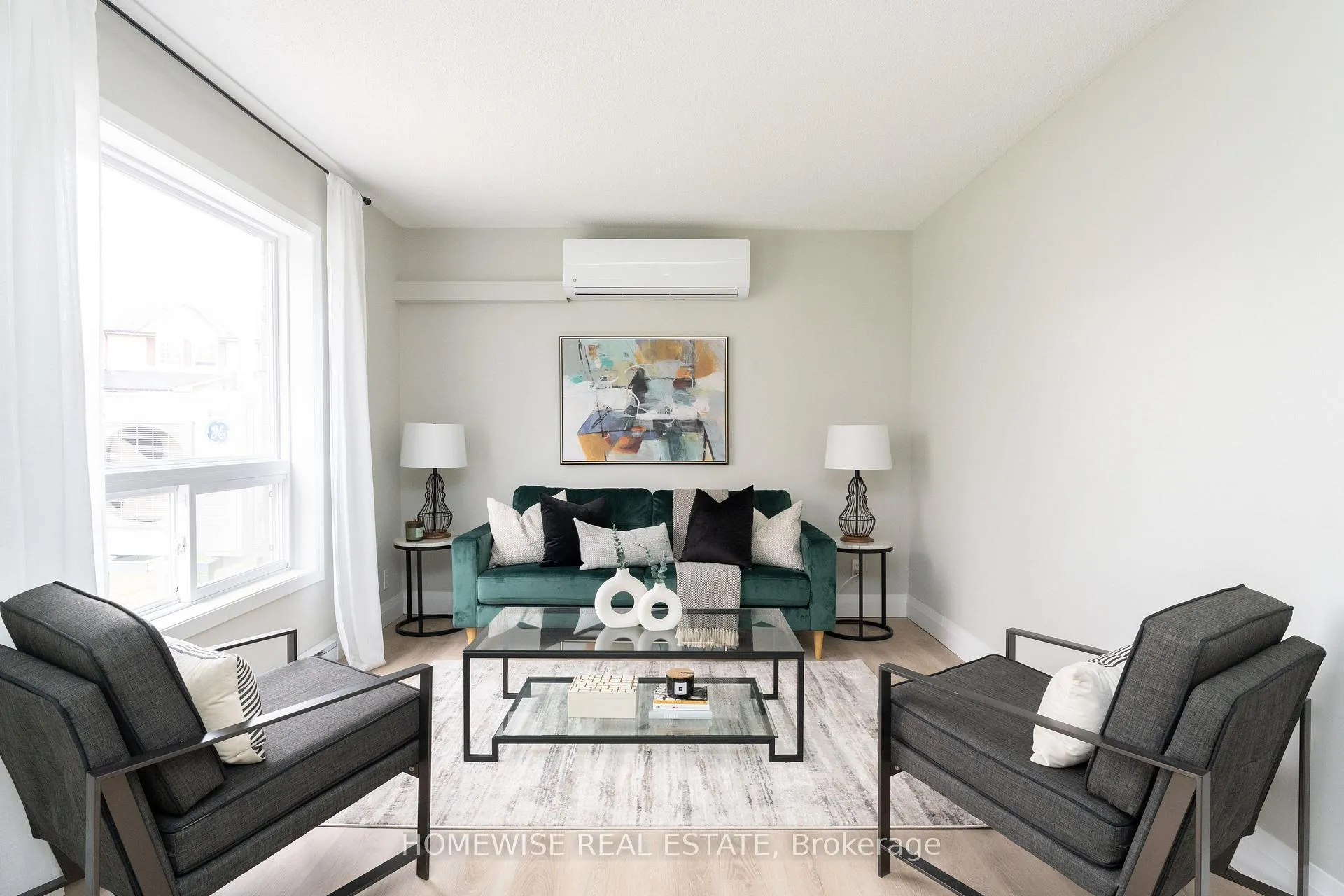 Photo 5 of Unit D8, 240 Ormond Drive, Oshawa, Samac — HOMEH