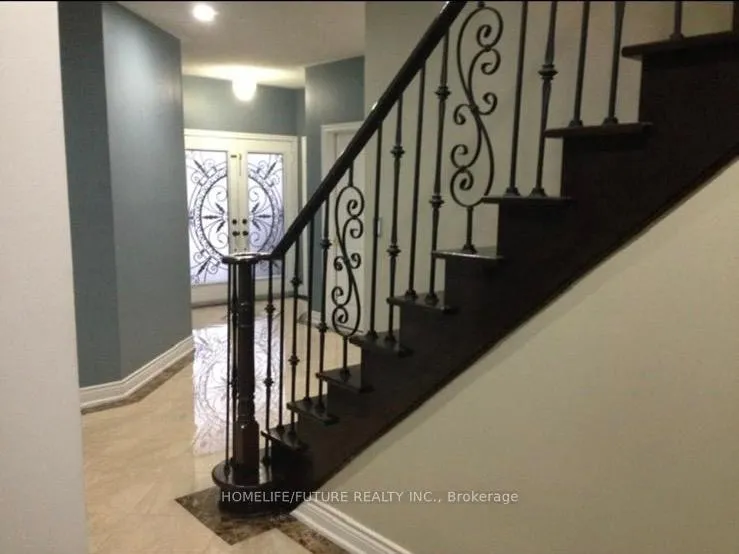 Photo 2 of Unit Main, 23 Eastvale Drive, Markham, Cedarwood — HOMEH