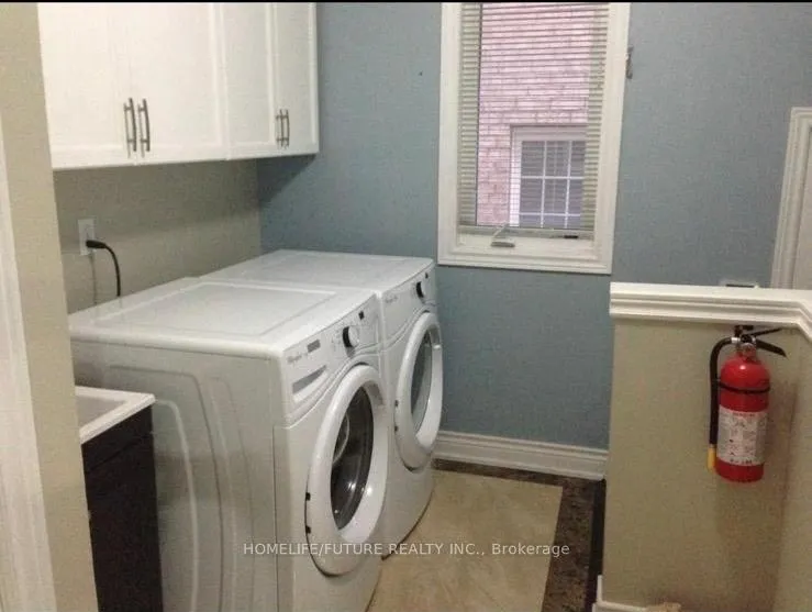 Photo 11 of Unit Main, 23 Eastvale Drive, Markham, Cedarwood — HOMEH