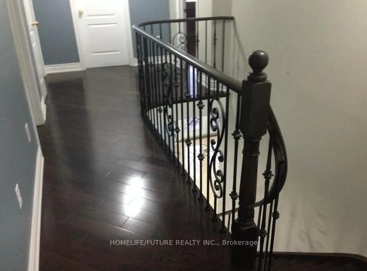 Photo 13 of Unit Main, 23 Eastvale Drive, Markham, Cedarwood — HOMEH