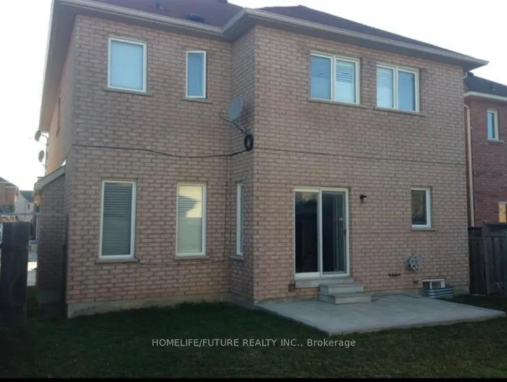 Photo 18 of Unit Main, 23 Eastvale Drive, Markham, Cedarwood — HOMEH
