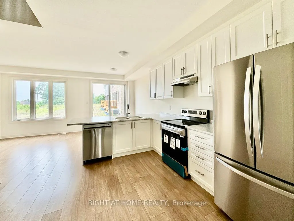 Photo 4 of 107 Sagewood Avenue, Barrie, Painswick South — HOMEH