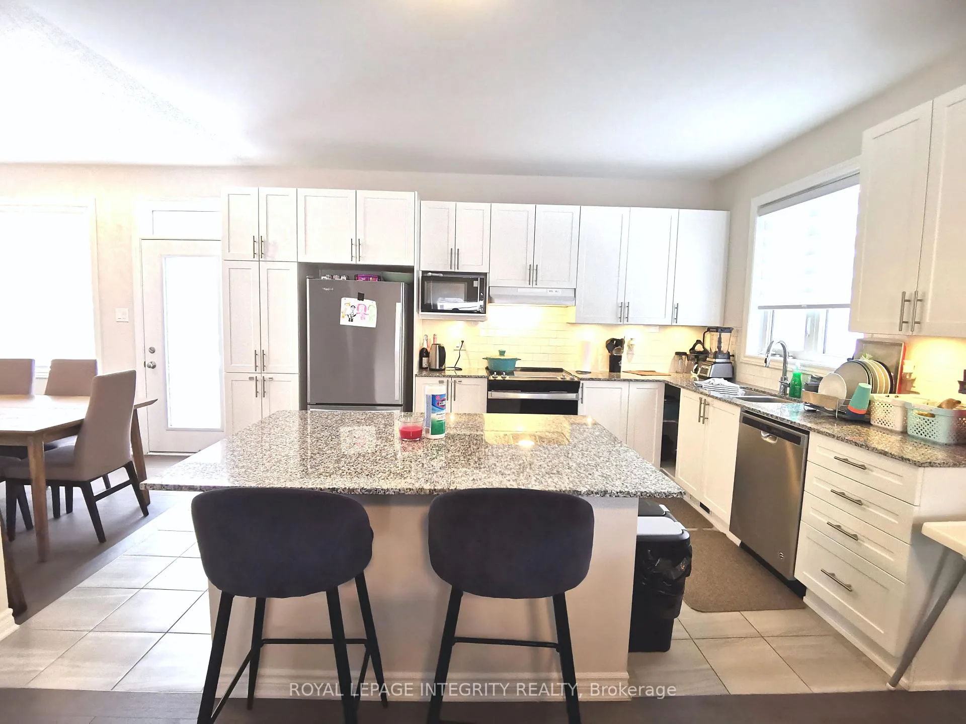 Photo 6 of 52 Focality Crescent, Ottawa, Barrhaven - Half Moon Bay — HOMEH