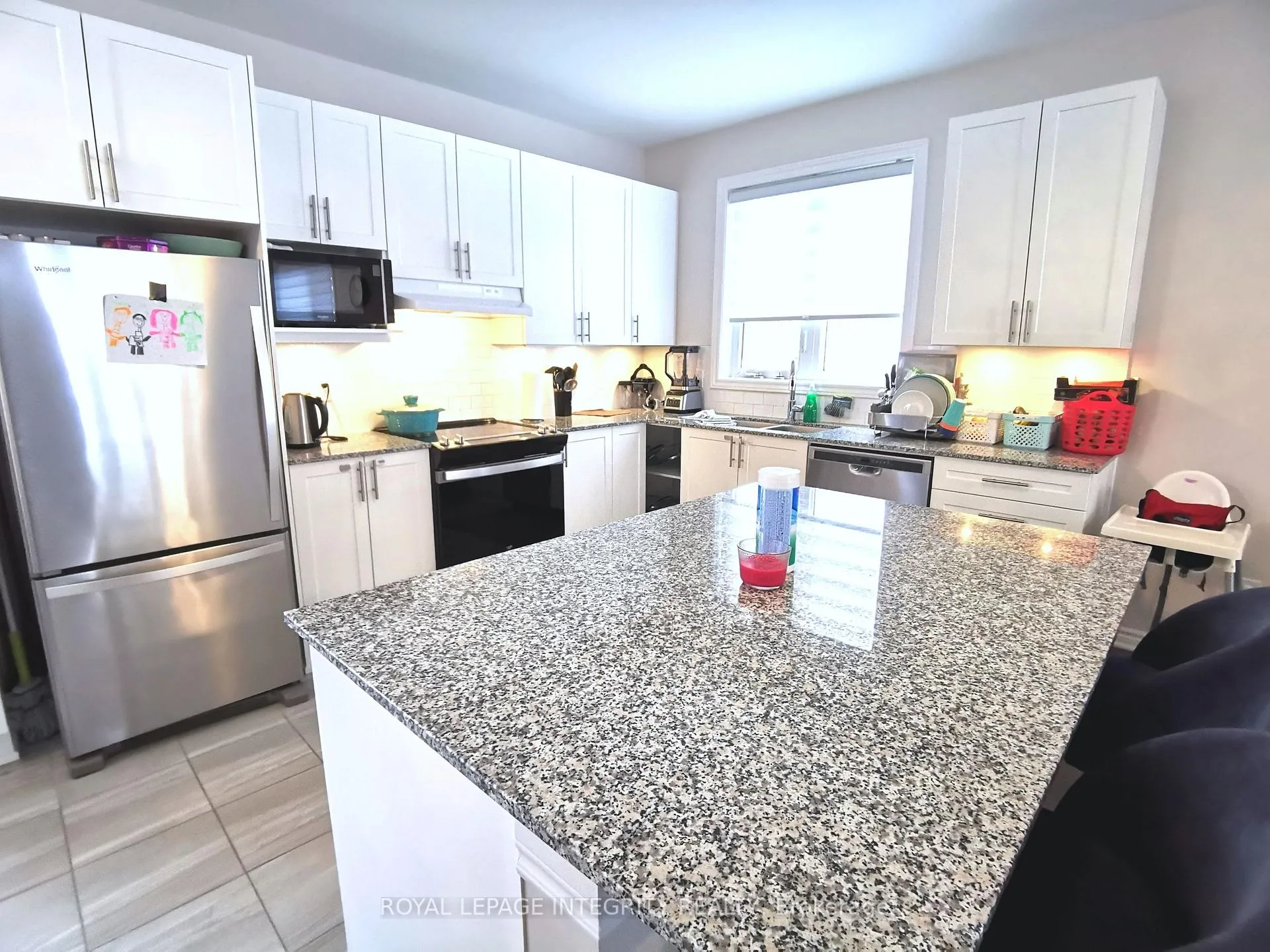 Photo 13 of 52 Focality Crescent, Ottawa, Barrhaven - Half Moon Bay — HOMEH