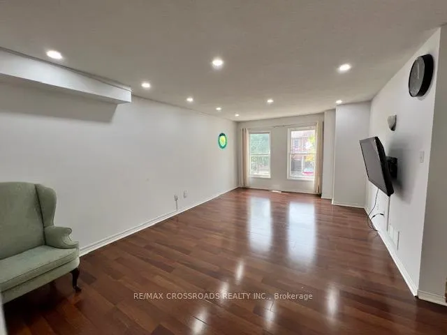 Photo 4 of 36 Amberhill Way, Aurora, Bayview Wellington — HOMEH