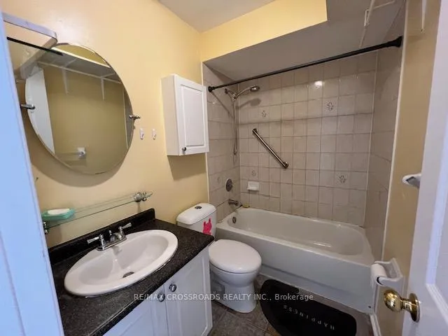 Photo 16 of 36 Amberhill Way, Aurora, Bayview Wellington — HOMEH