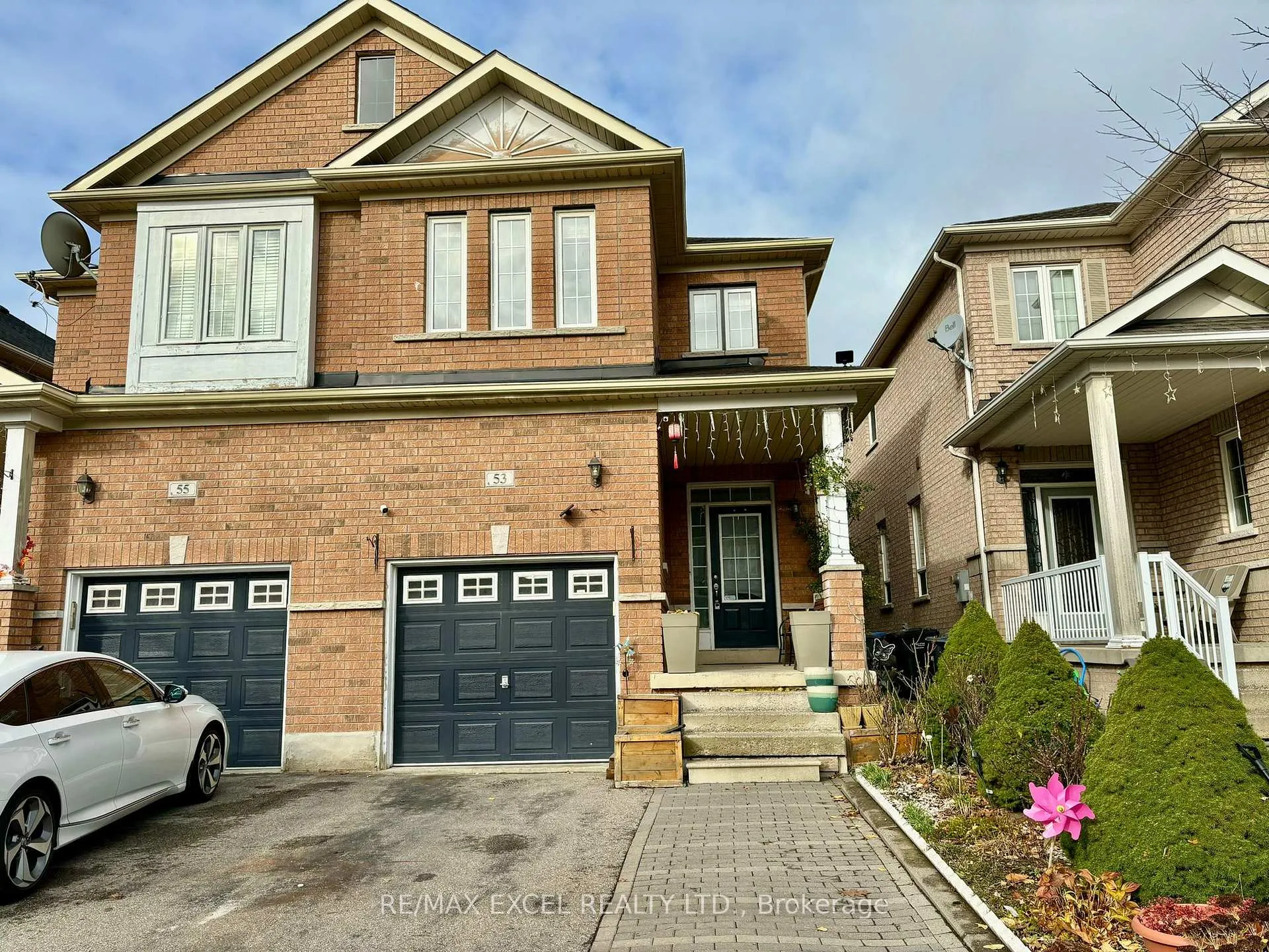 Front of 53 Calm Waters Crescent