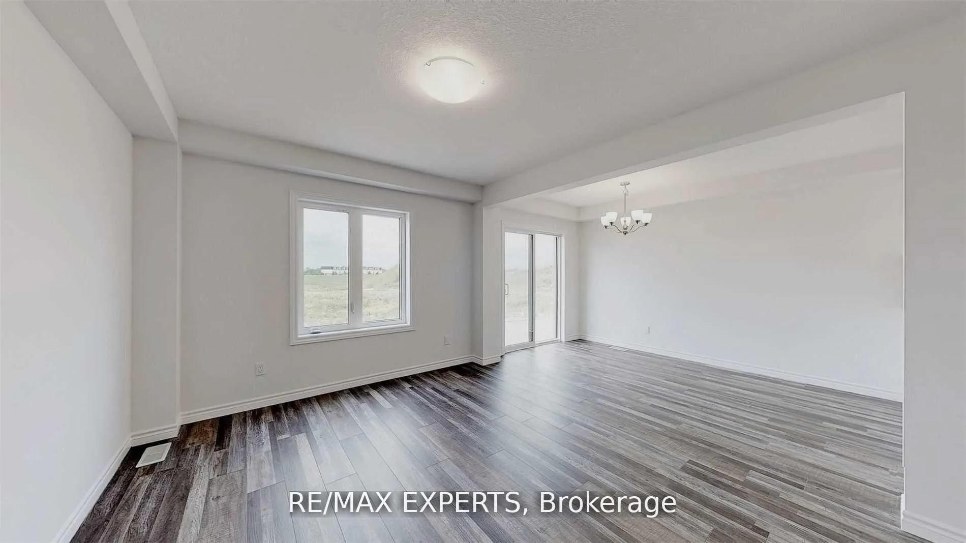 Photo 3 of 374 Bradshaw Drive, Stratford — HOMEH