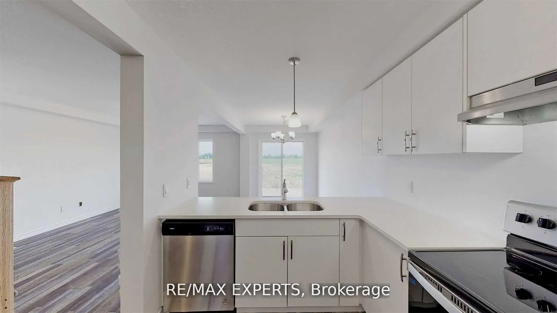 Photo 6 of 374 Bradshaw Drive, Stratford — HOMEH