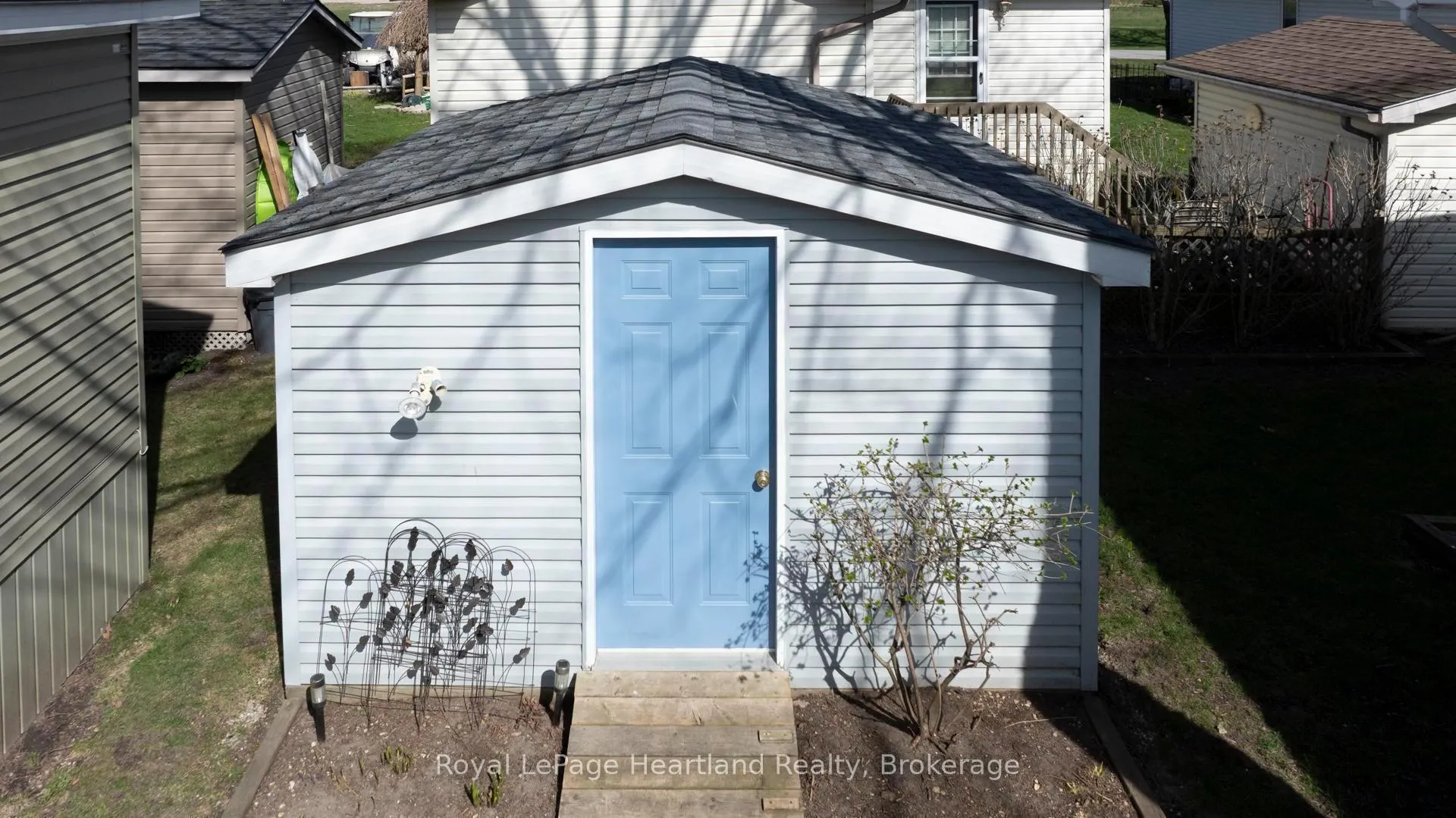 Photo 28 of 30 Algonquin Lane, Ashfield-Colborne-Wawanosh, Colborne Twp — HOMEH