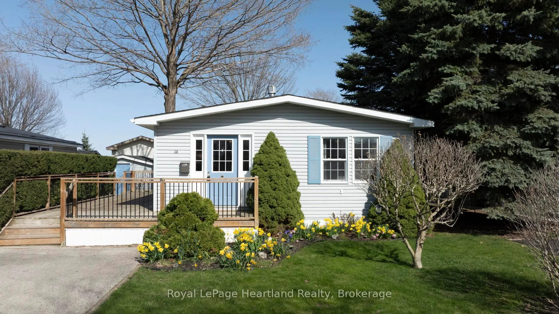 Photo 29 of 30 Algonquin Lane, Ashfield-Colborne-Wawanosh, Colborne Twp — HOMEH