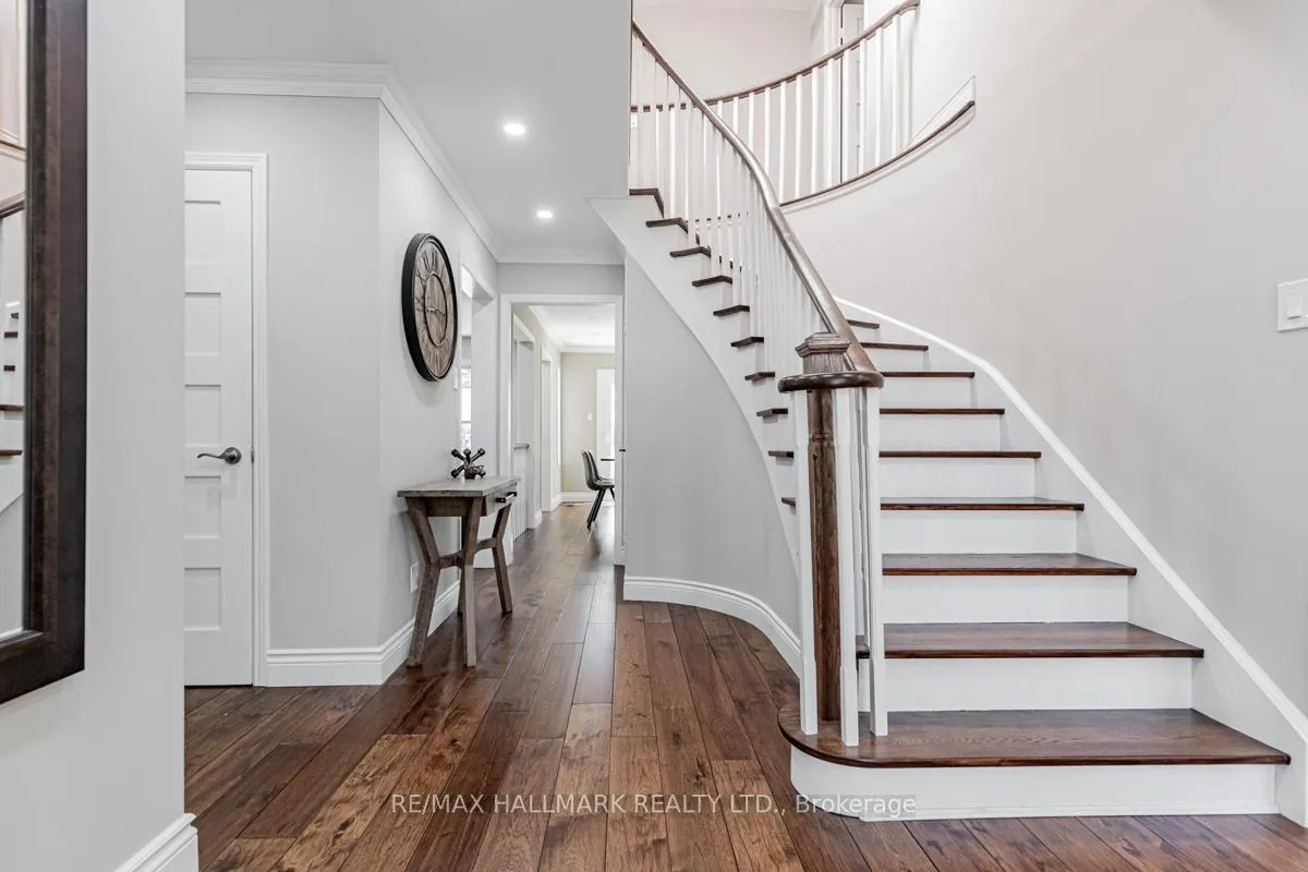 Photo 4 of 66 Stratton Crescent, Whitby, Rolling Acres — HOMEH