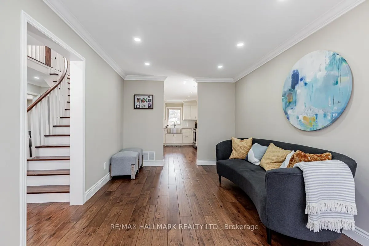 Photo 7 of 66 Stratton Crescent, Whitby, Rolling Acres — HOMEH