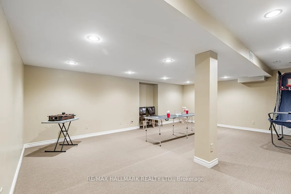 Photo 34 of 66 Stratton Crescent, Whitby, Rolling Acres — HOMEH