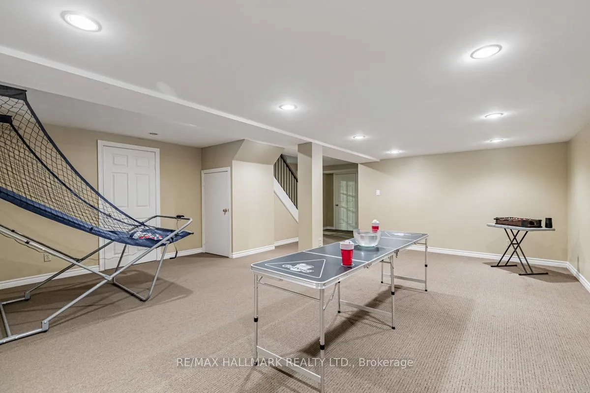 Photo 35 of 66 Stratton Crescent, Whitby, Rolling Acres — HOMEH