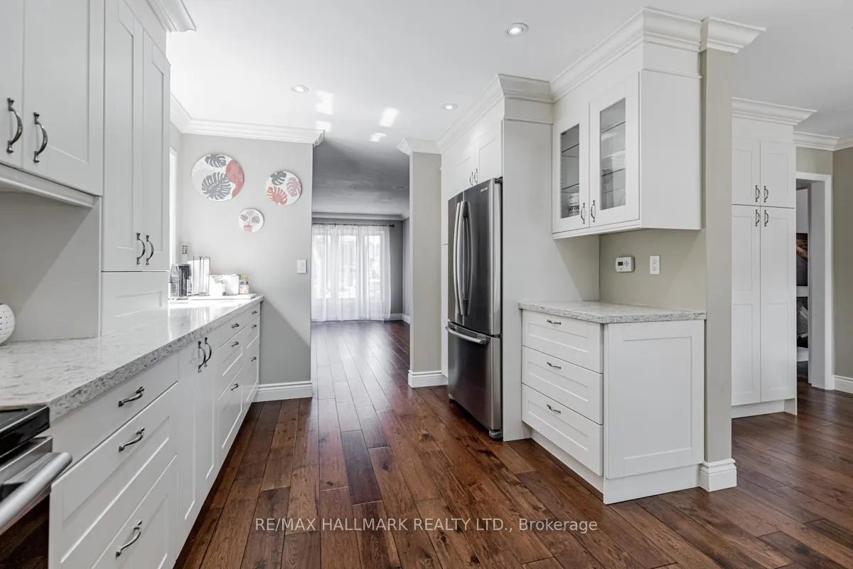 Photo 37 of 66 Stratton Crescent, Whitby, Rolling Acres — HOMEH