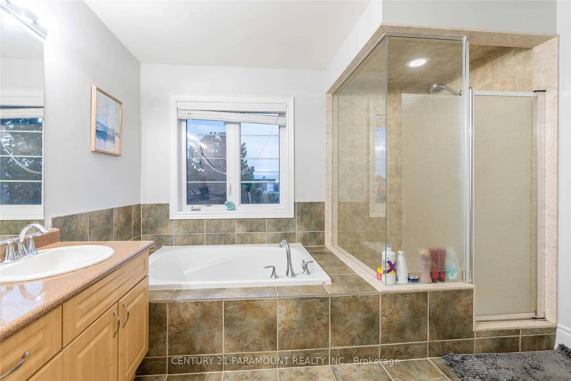 Photo 24 of 82 Leparc Road, Brampton, Vales of Castlemore North — HOMEH