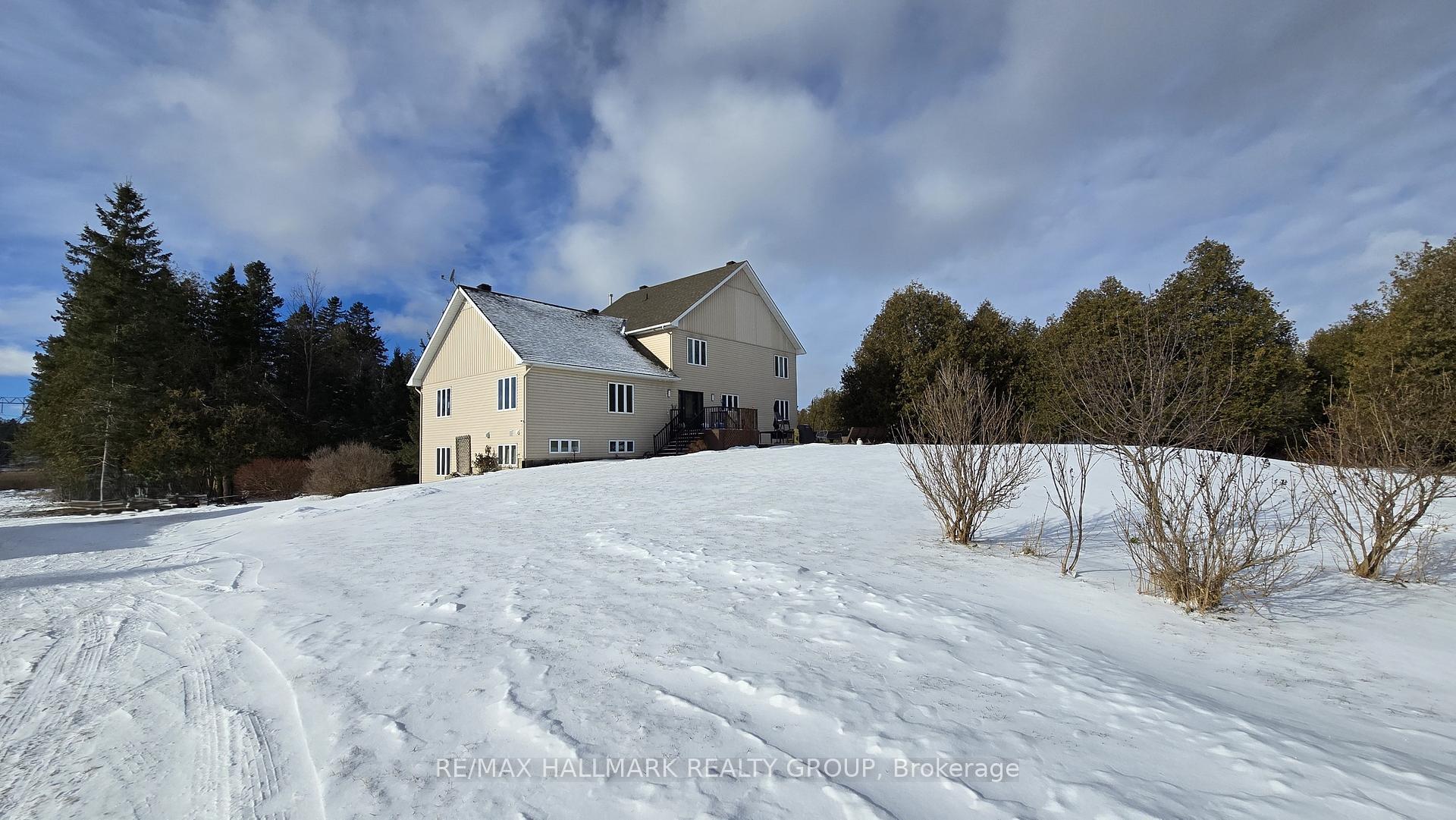 Photo 1 of 103 Lady Slipper Way, Ottawa, Huntley Ward (South West) — HOMEH