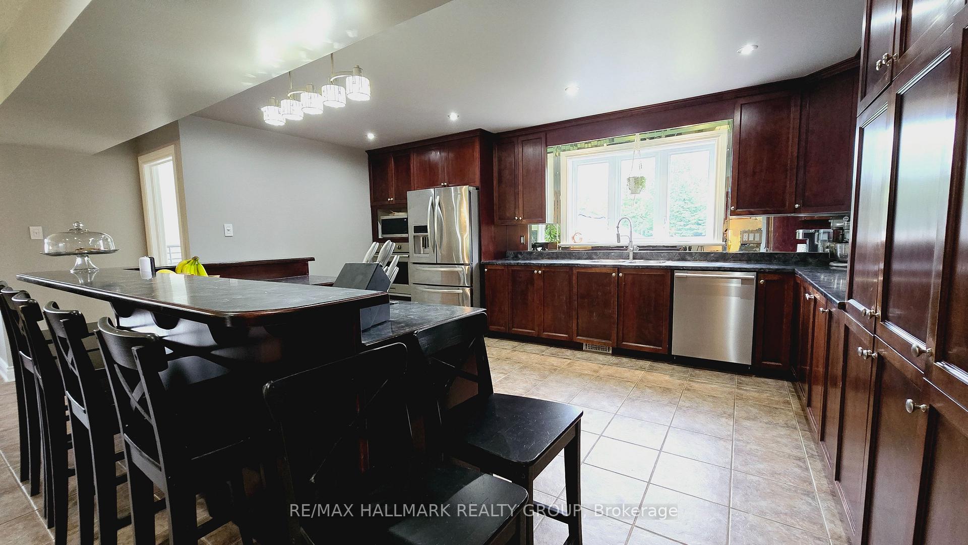 Photo 6 of 103 Lady Slipper Way, Ottawa, Huntley Ward (South West) — HOMEH