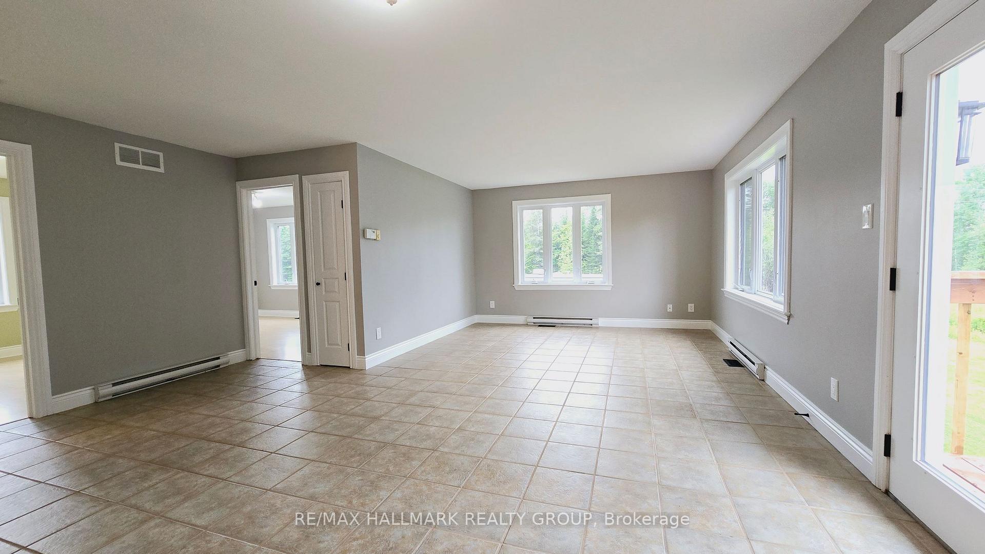 Photo 19 of 103 Lady Slipper Way, Ottawa, Huntley Ward (South West) — HOMEH