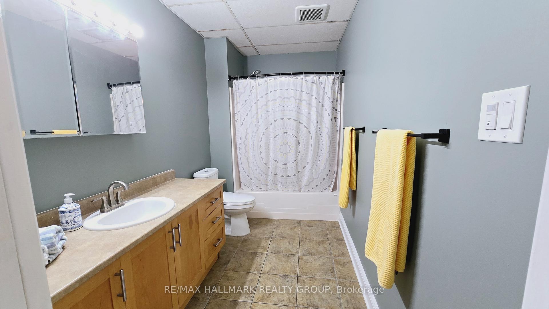 Photo 35 of 103 Lady Slipper Way, Ottawa, Huntley Ward (South West) — HOMEH