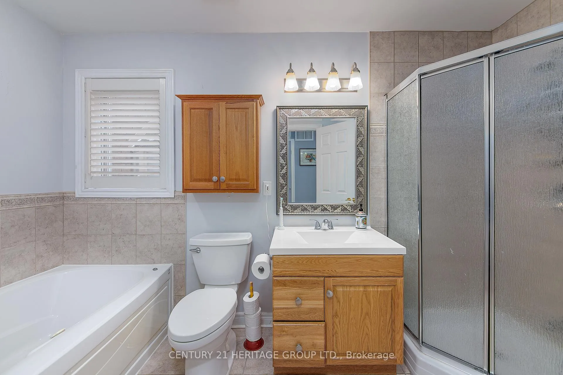 Photo 17 of 4 Artisan Lane, New Tecumseth, Alliston — HOMEH