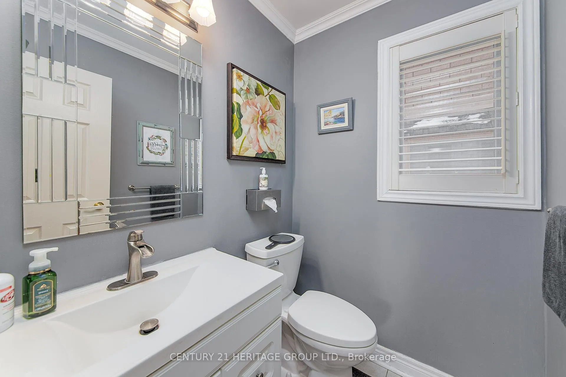 Photo 18 of 4 Artisan Lane, New Tecumseth, Alliston — HOMEH