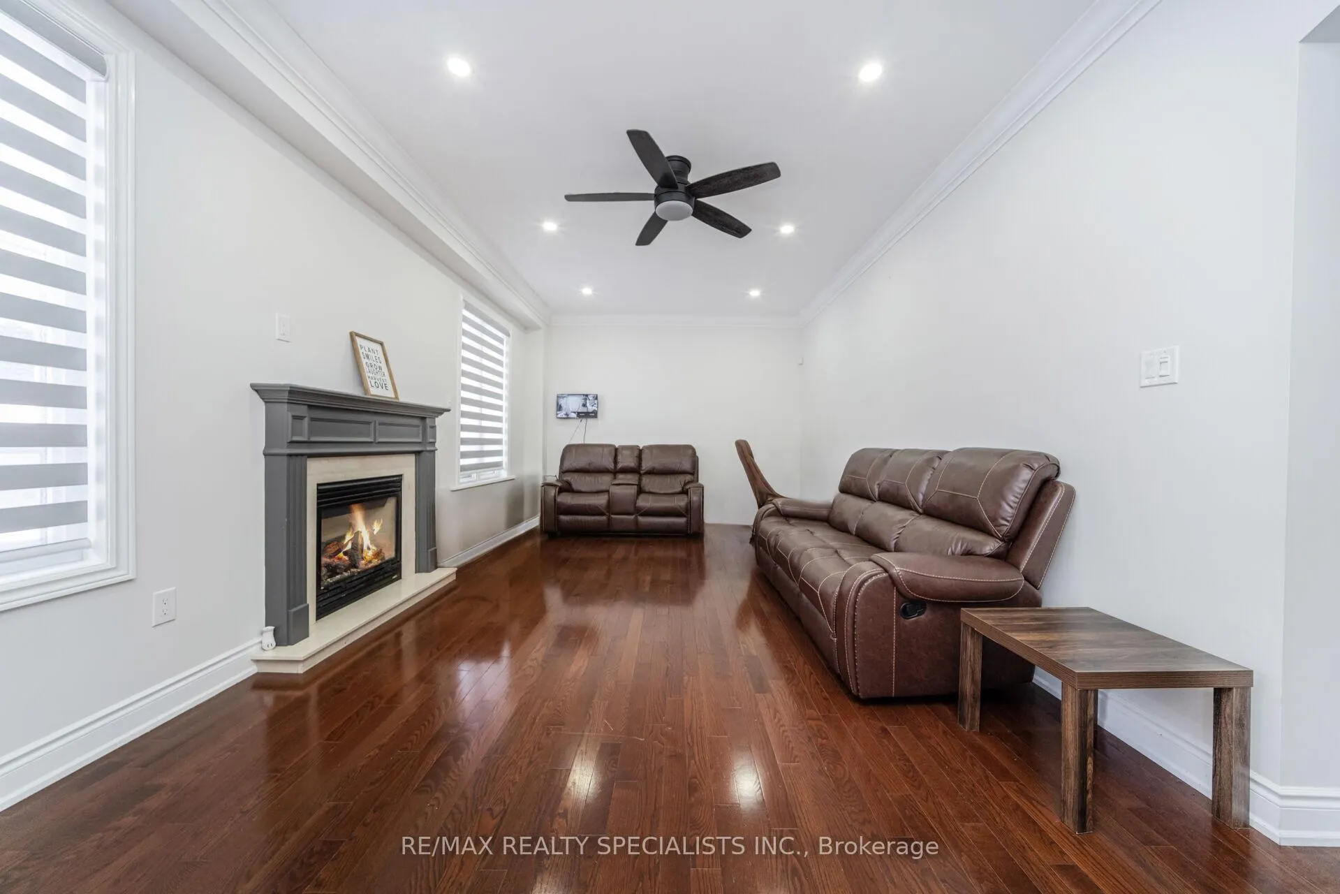 Photo 12 of 21 Quatro Crescent, Brampton, Bram East — HOMEH