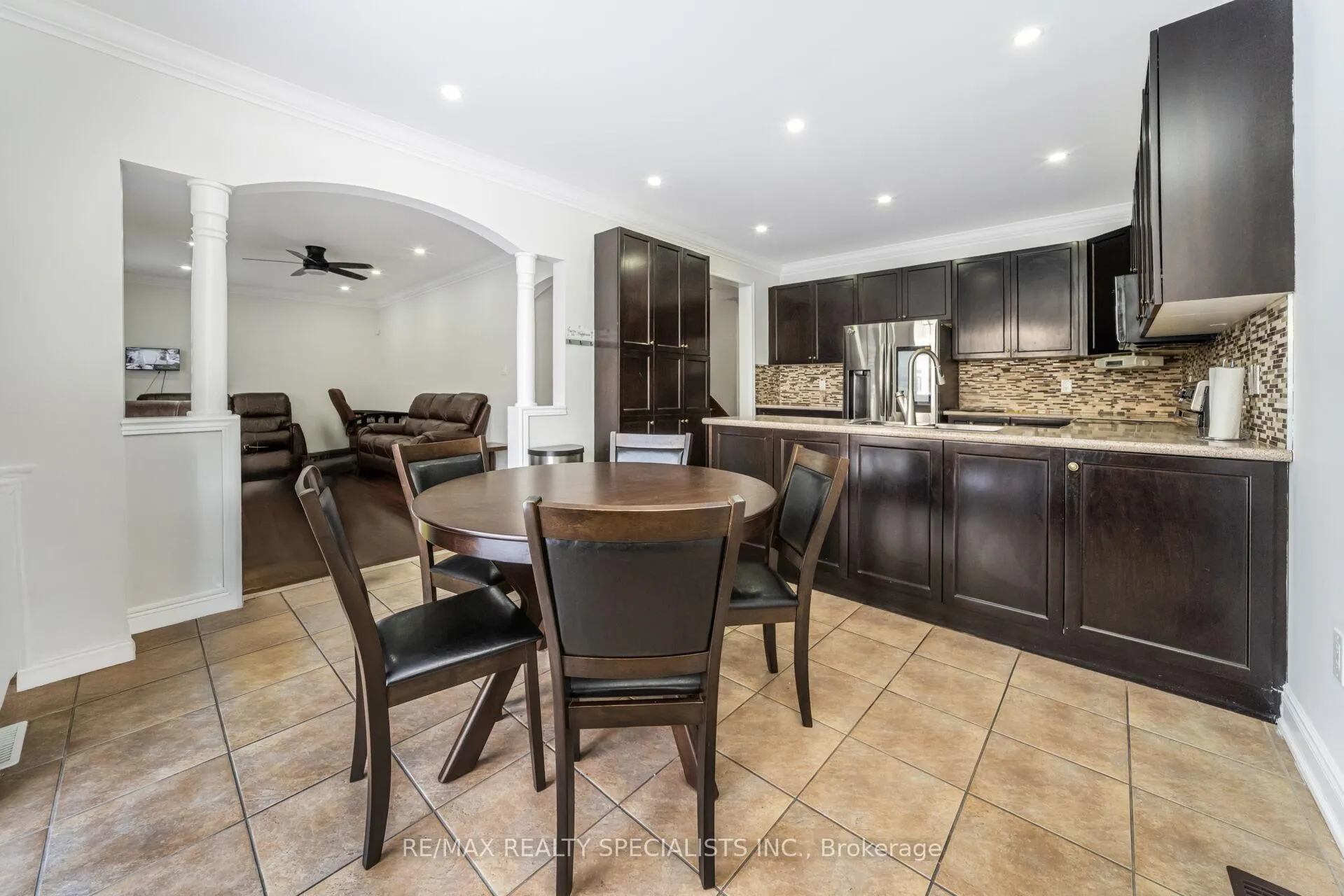 Photo 19 of 21 Quatro Crescent, Brampton, Bram East — HOMEH